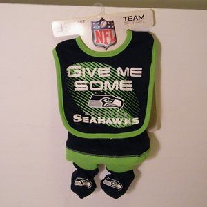 NFL Seattle Seahawks Baby Gear newborn to 6 months set, Bib, Hat and Booties,